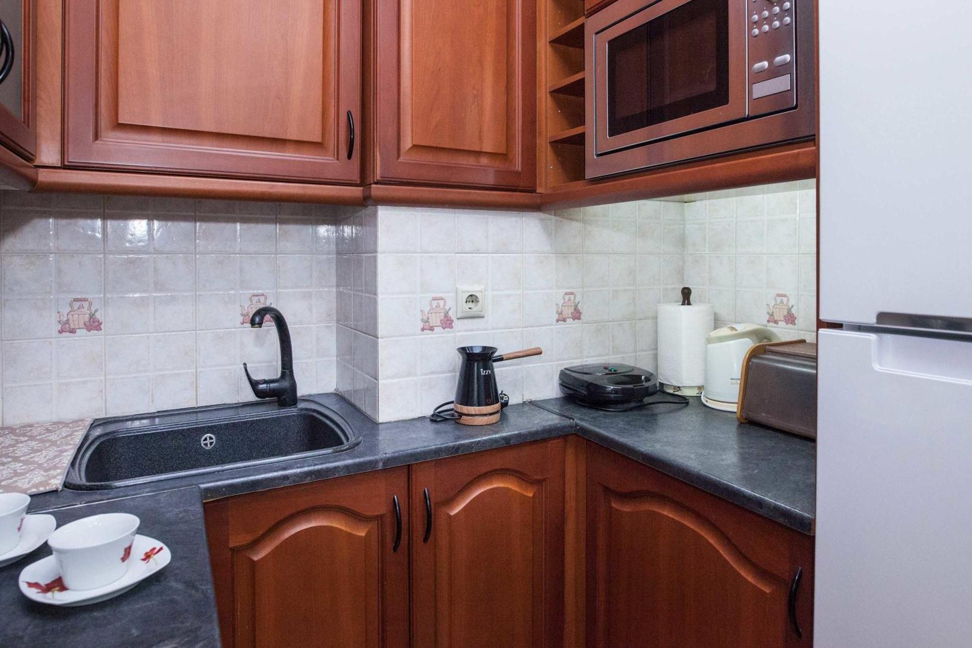Central 2 Bd Apt With Balcony By Monastiraki Athens Luaran gambar