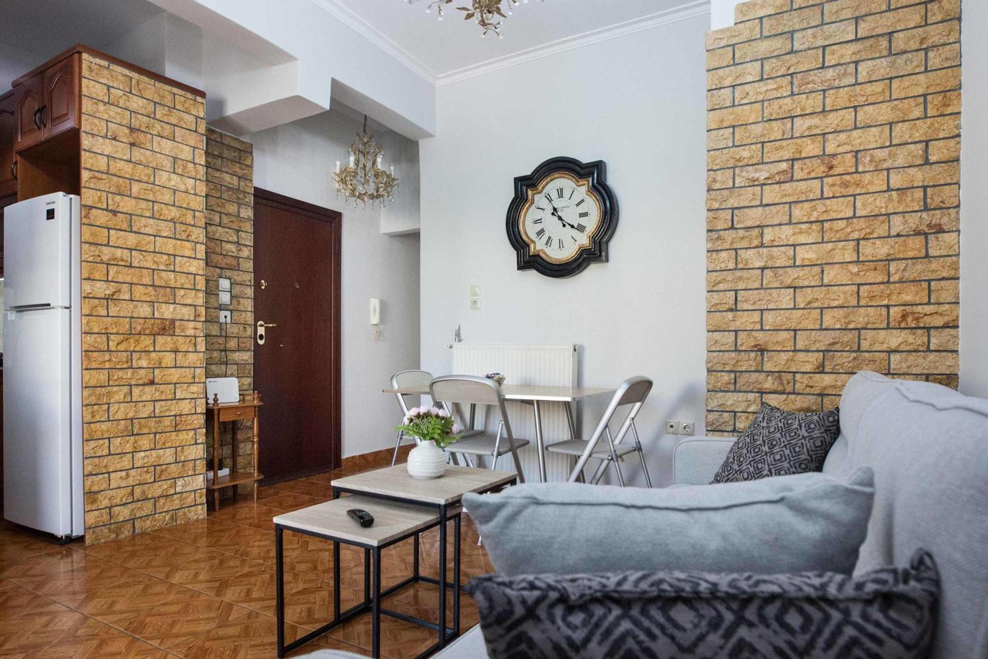 Central 2 Bd Apt With Balcony By Monastiraki Athens Luaran gambar